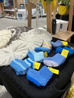 Little Knits