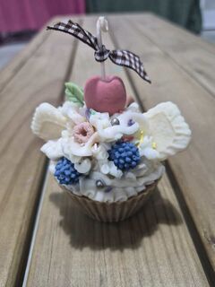 Miss Candle